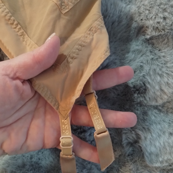 La Perla Beige Suspender In Nude Sz US S UK 12 - Picture 8 of 10